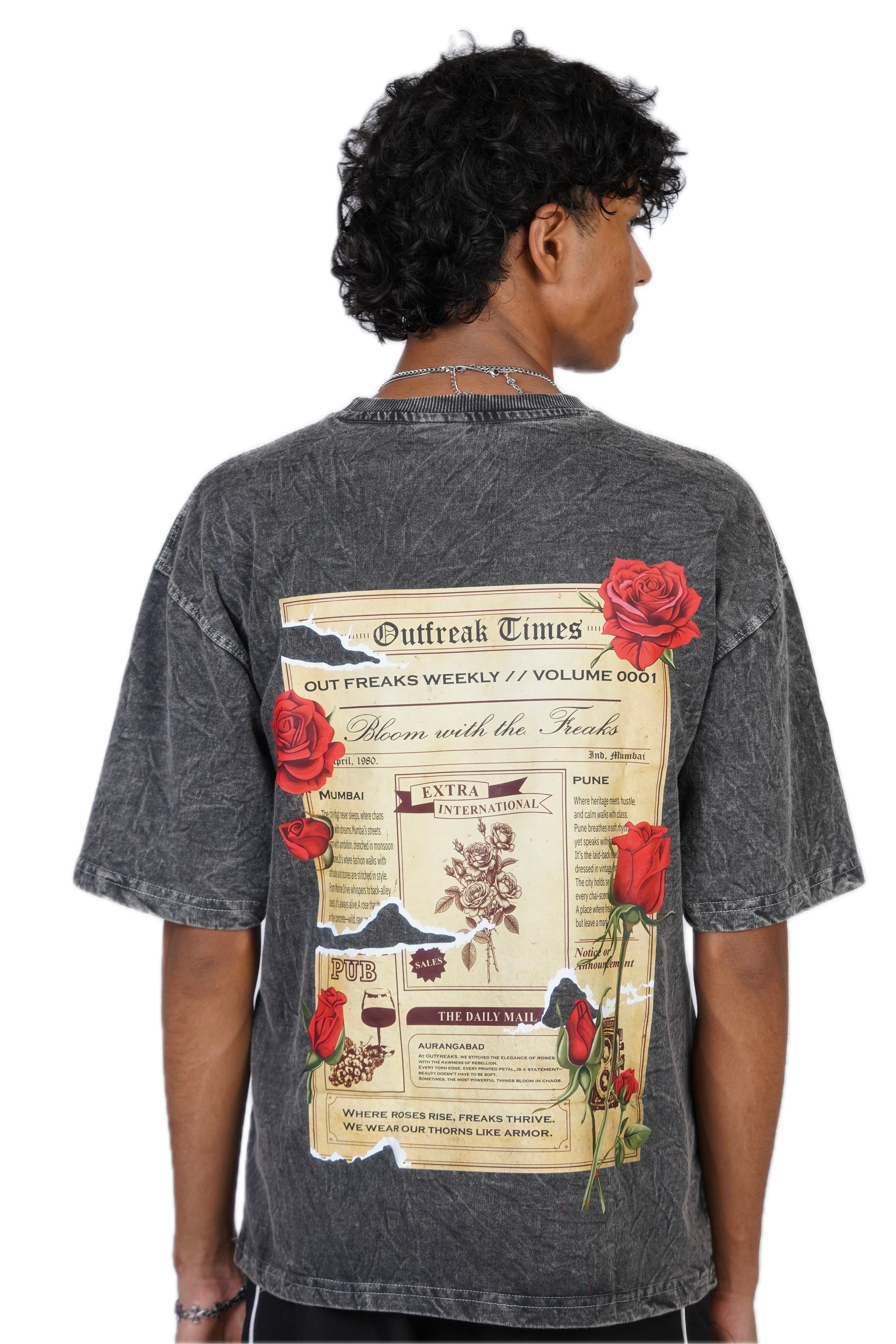 OUTFREAK TIMES TEE ( UNISEX )